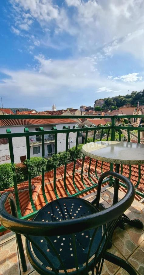 سكرادين Visovac Rooms And Breakfast المظهر الخارجي الصورة